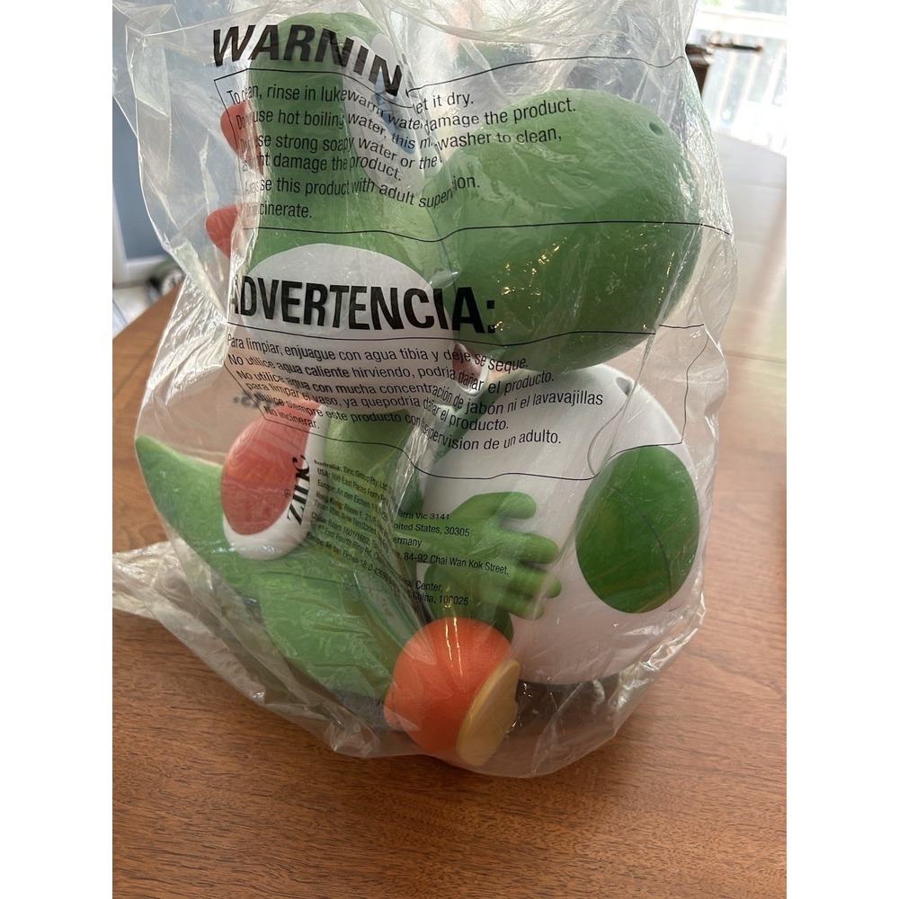 Brand New Collectors Yoshi Popcorn Bucket New In Plastic‎